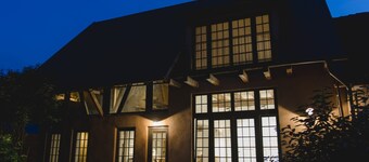 Apartment 'Loft Im Künstlerhaus' with Shared Garden and Wi-Fi