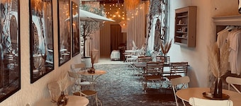 "Holiday Apartment Frida" in the heart of Burkheim