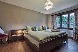 2 bedrooms, free WiFi, bed sheets