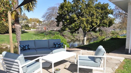 A very comfortable home with river views and walking distance to Nelson City