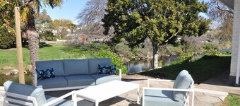 A very comfortable home with river views and walking distance to Nelson City