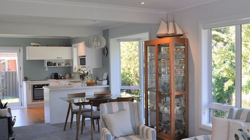 A very comfortable home with river views and walking distance to Nelson City