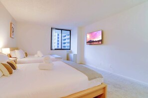 1 chambre, bureau, fer et planche à repasser, Wi-Fi