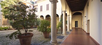 Sant'Omobono Apartment