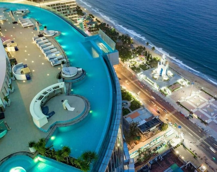 booking Oceanfront Nha Trang