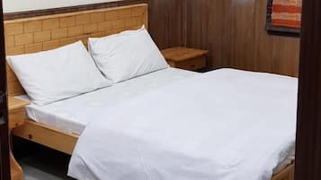 Soundproofing, iron/ironing board, free WiFi