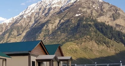 Pine Top Resort Batakundi