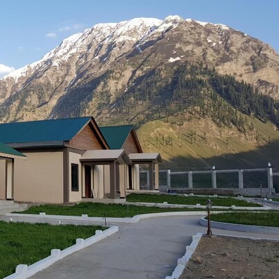 Pine Top Resort Batakundi