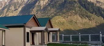 Pine Top Resort Batakundi