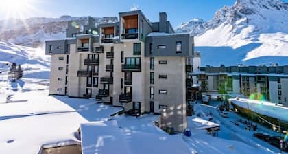 Le Grand Tichot A et B (Val Claret) by Interhome