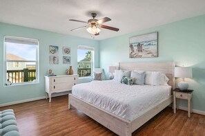 3 bedrooms, WiFi, bed sheets - Buho Vista, 3/2.5, Sleeps 12 (Crystal Beach)