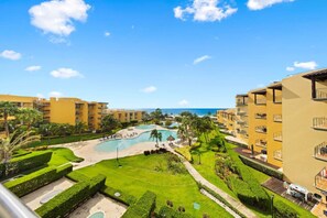 Alberca al aire libre 