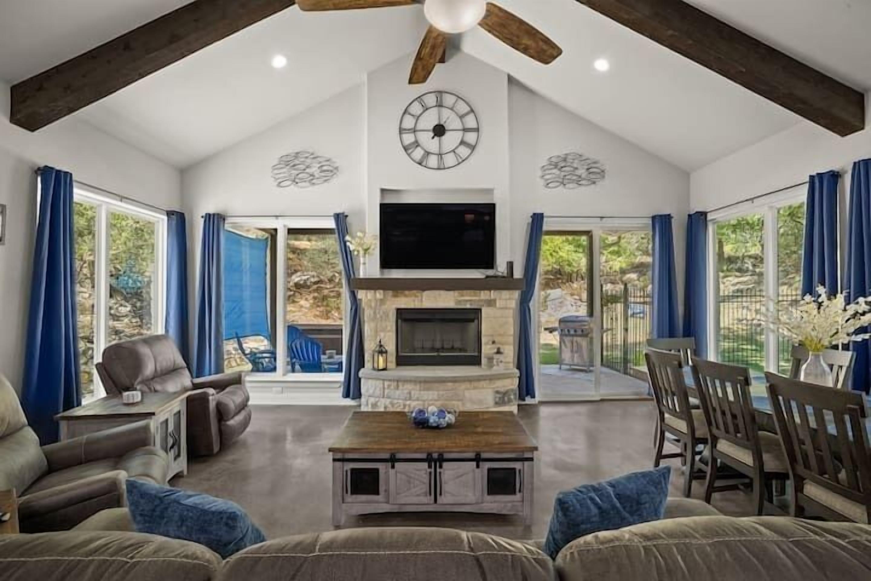 Télévision, espaces bureaux