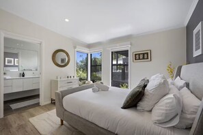 3 bedrooms, WiFi