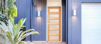 Luxury Villas Stone's Throw at Macmasters (Walk to the beach)