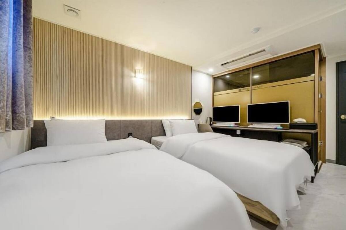 Decoración personalizada, muebles diferentes y escritorio