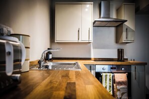 Private kitchen - 14th Century Flat, York City Centre.  (York)