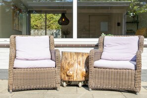 Property grounds - Holiday Home near Beach with Garden (Kamperland)