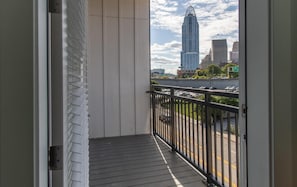 Apartment | Terrace/patio