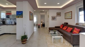 Smart TV - Apartment in Croatia near Stunning Coastline (Medulin)