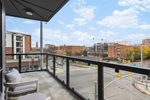 Property grounds - Premium Condo with Huge Patio, near Vanderbilt & Downtown (Nashville)