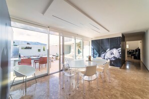 Dining - Luxurious villa, 2 pools, SPA and fitness area (Sicilia)