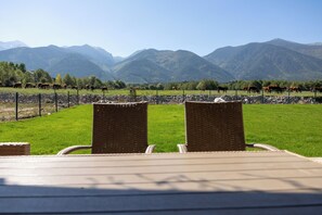 Front of property - Villas Sofayla & Elyas (Razlog)