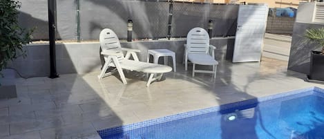 Utomhuspool