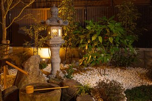 Comfort Villa | Terrace/patio