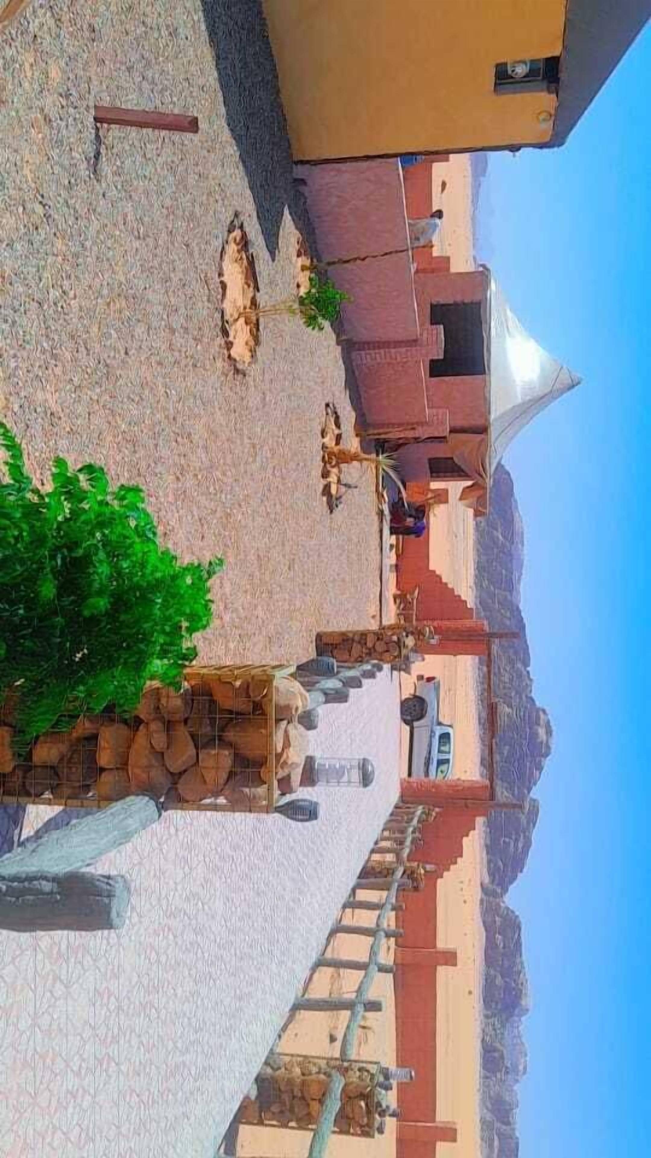واجهة المنشأة