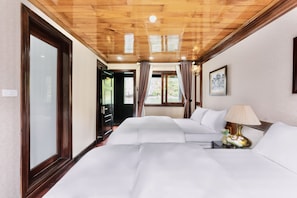 Free WiFi, bed sheets