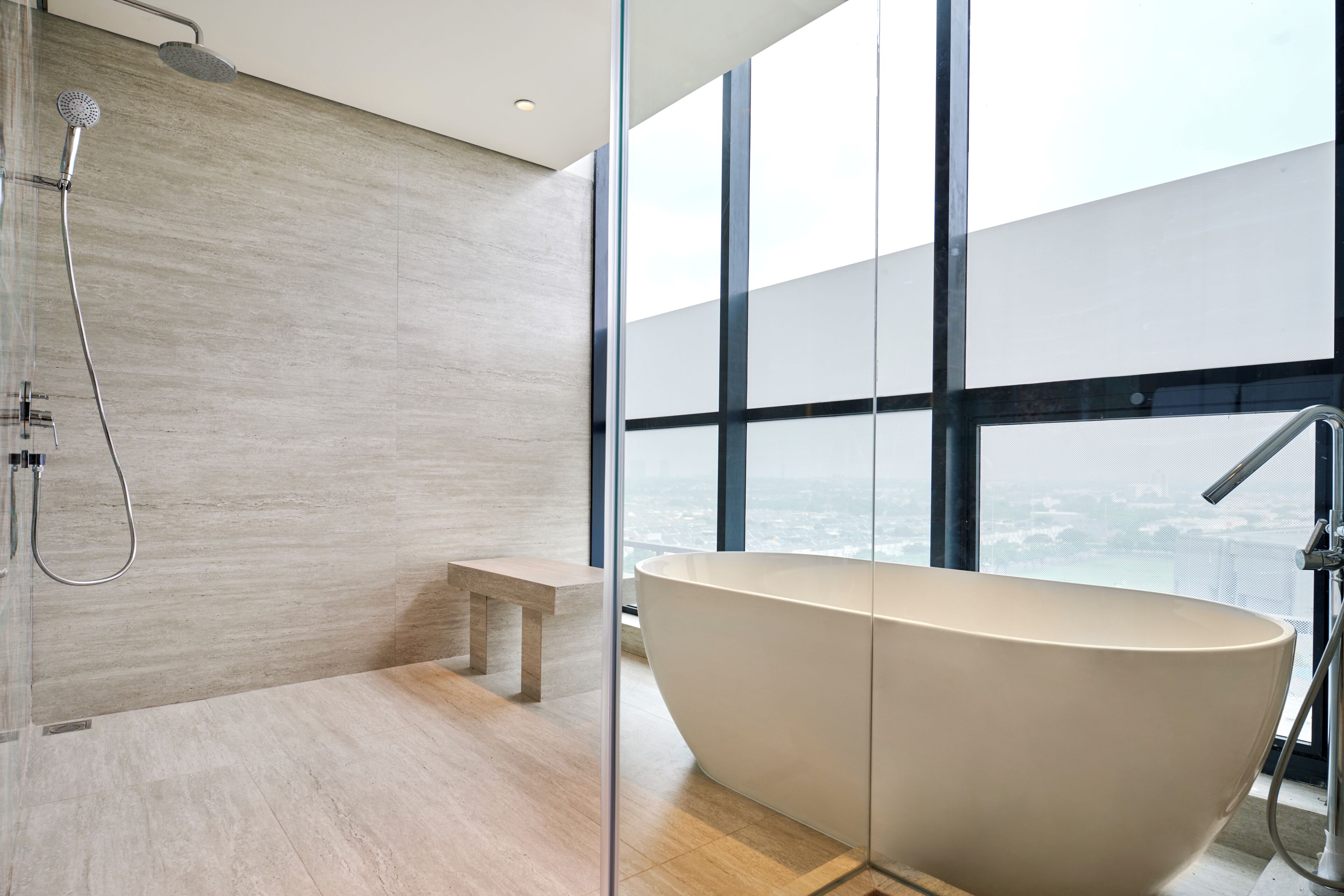 Studio (80 Double) | Bathroom