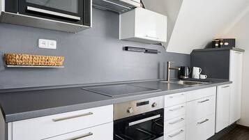 Fridge, microwave, oven, dishwasher