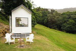 Terrace/patio - Tiny Nest - An Eco-Coastal Tiny with a touch of lux. (Woonona)
