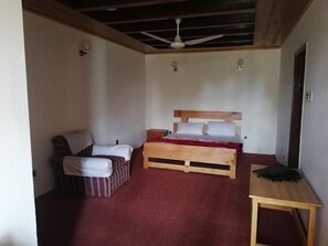 Chambres insonorisées, fer et planche à repasser, Wi-Fi gratuit