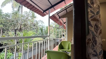 Royal Room | Balcony