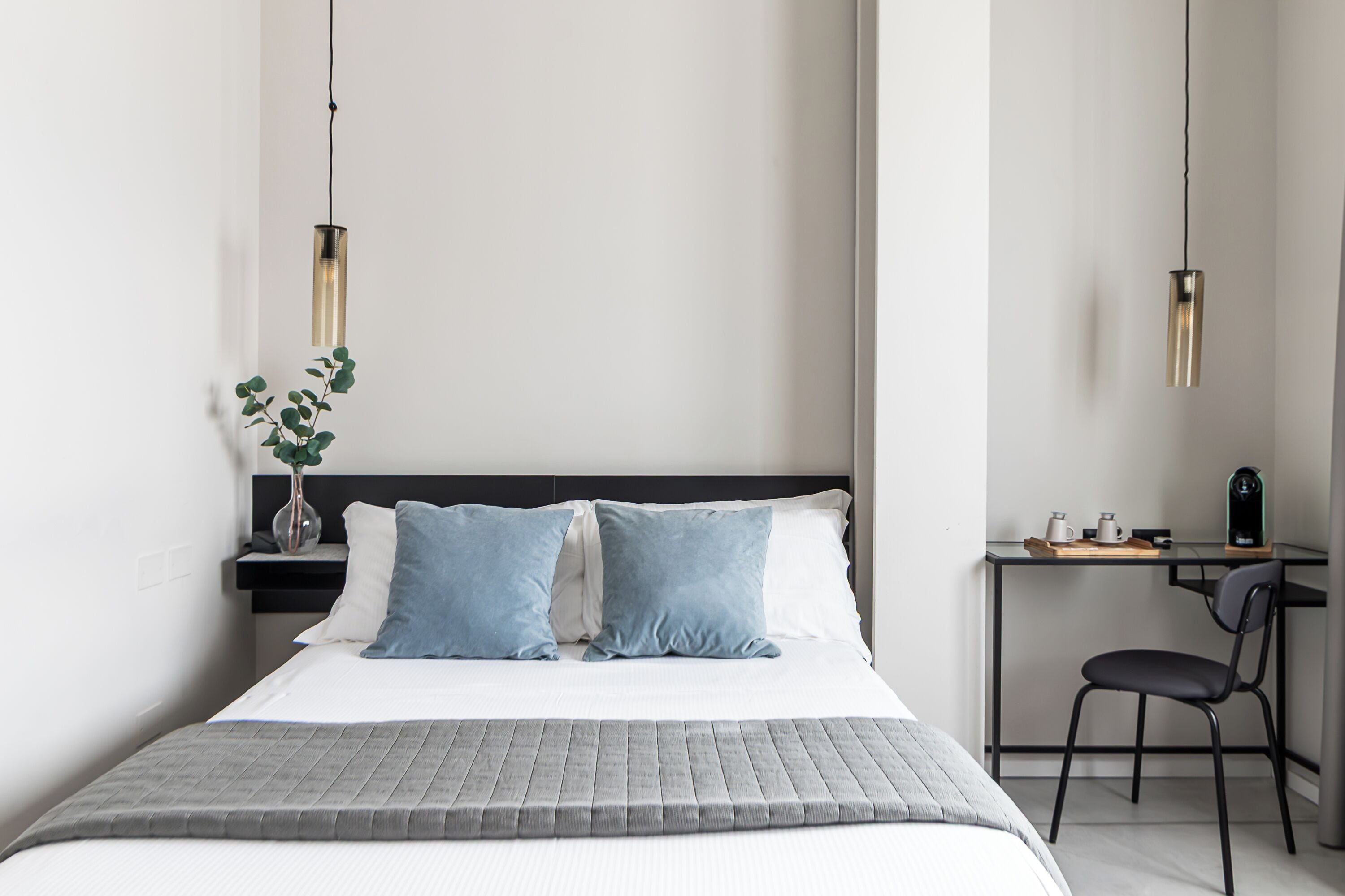 Minibar, in-room safe, free WiFi, bed sheets