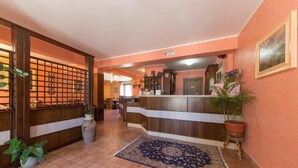 Lobby - Hotel la Loggia (Castel di Sangro)