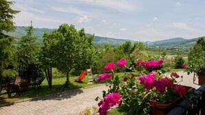 Property grounds - Hotel la Loggia (Castel di Sangro)