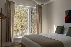 2 habitaciones, escritorio, wifi y ropa de cama 