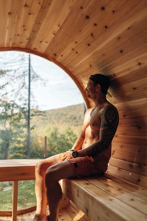Sauna - Montagnia Escape: Tremblant with Hot Tub & Sauna (Val-des-Lacs)