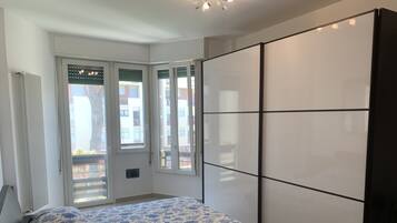 City Apartment, 2 Bedrooms, Balcony, Mountain View | 2 bedrooms, iron/ironing board, cribs/infant beds, free WiFi