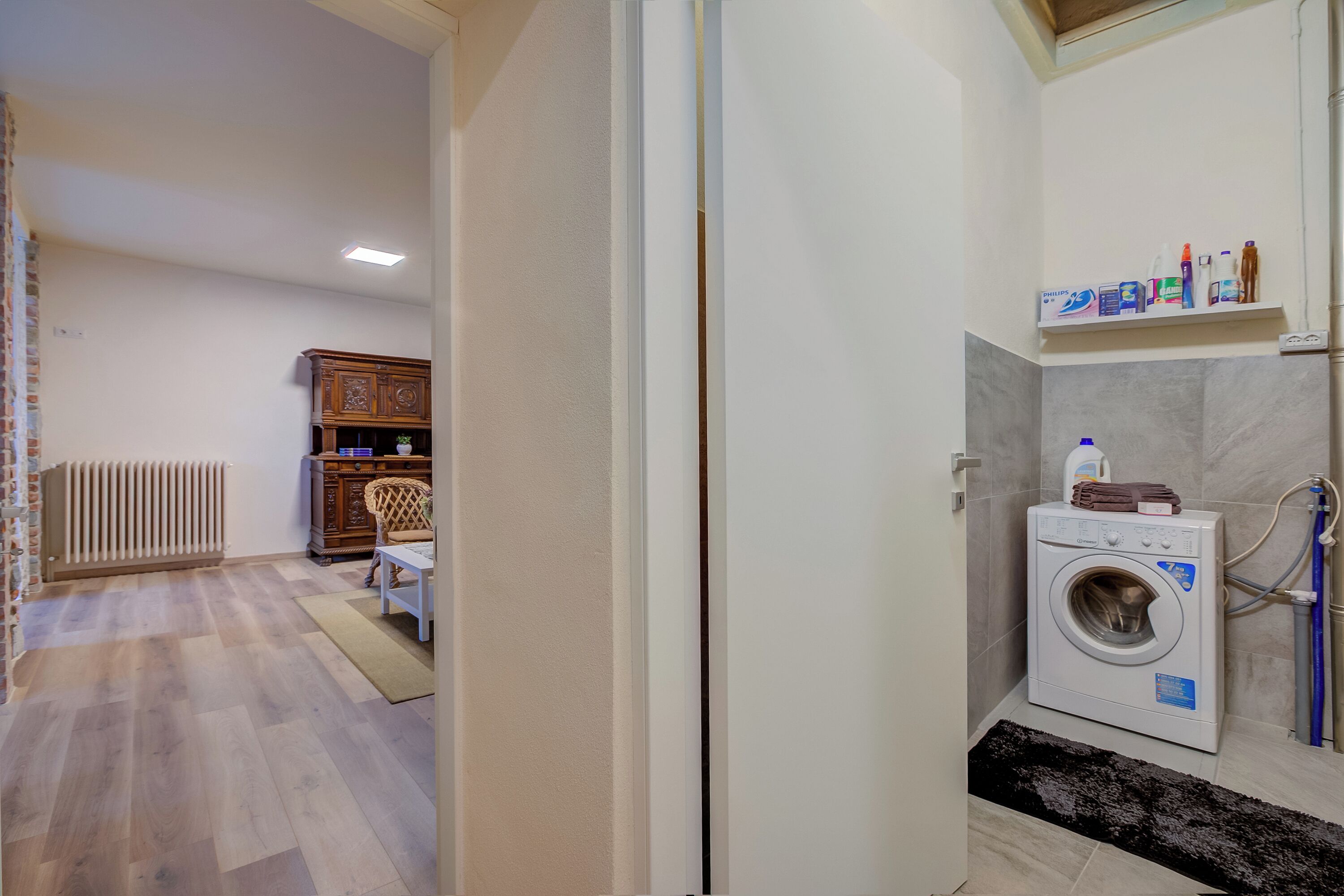 Rumah Keluarga, beberapa kamar (La Valbinella Few Meters From Varese) | Interior