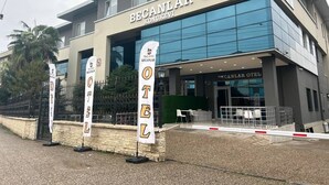Reception - BECANLAR OTEL (Yalova)