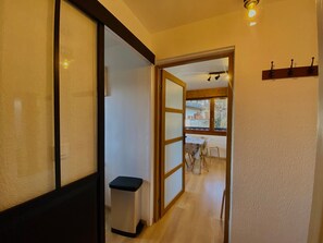 Interior - Charming renovated apartment in Samoëns center, near ski bus (Samoëns)