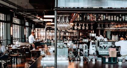 Boutique Waterfront Apartment - The Wheelhouse