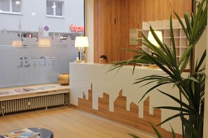 Reception - Isar City Hotel (Munich)