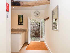 Interior - Dishcombe Cottage (Okehampton)