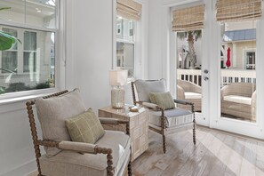 TV - 30A | Golf Cart | Resort Pool | Bikes (Panama City Beach)