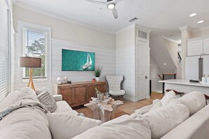 电视、电子游戏